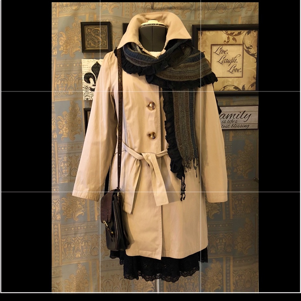 Michael Kors classic belted Khaki trenchcoat Sz L